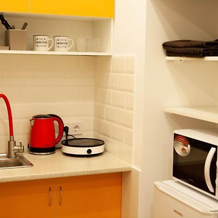 Світло Цілодобово Apartments In The City Center Lviv Eksteriør billede